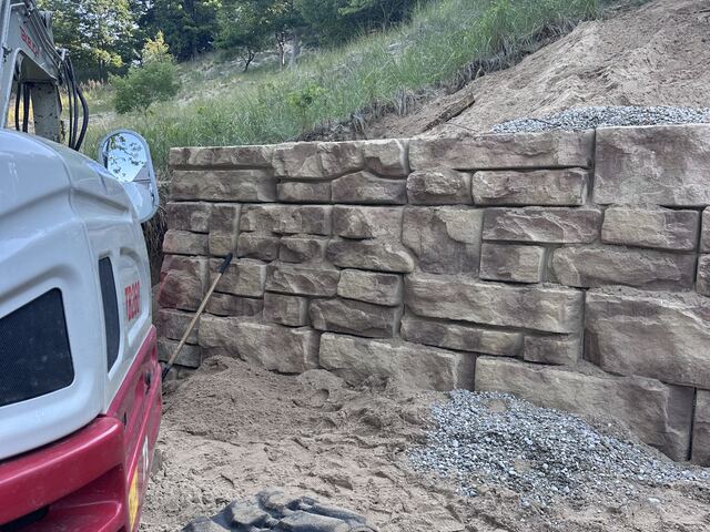 New segmental block retaining wall under construction